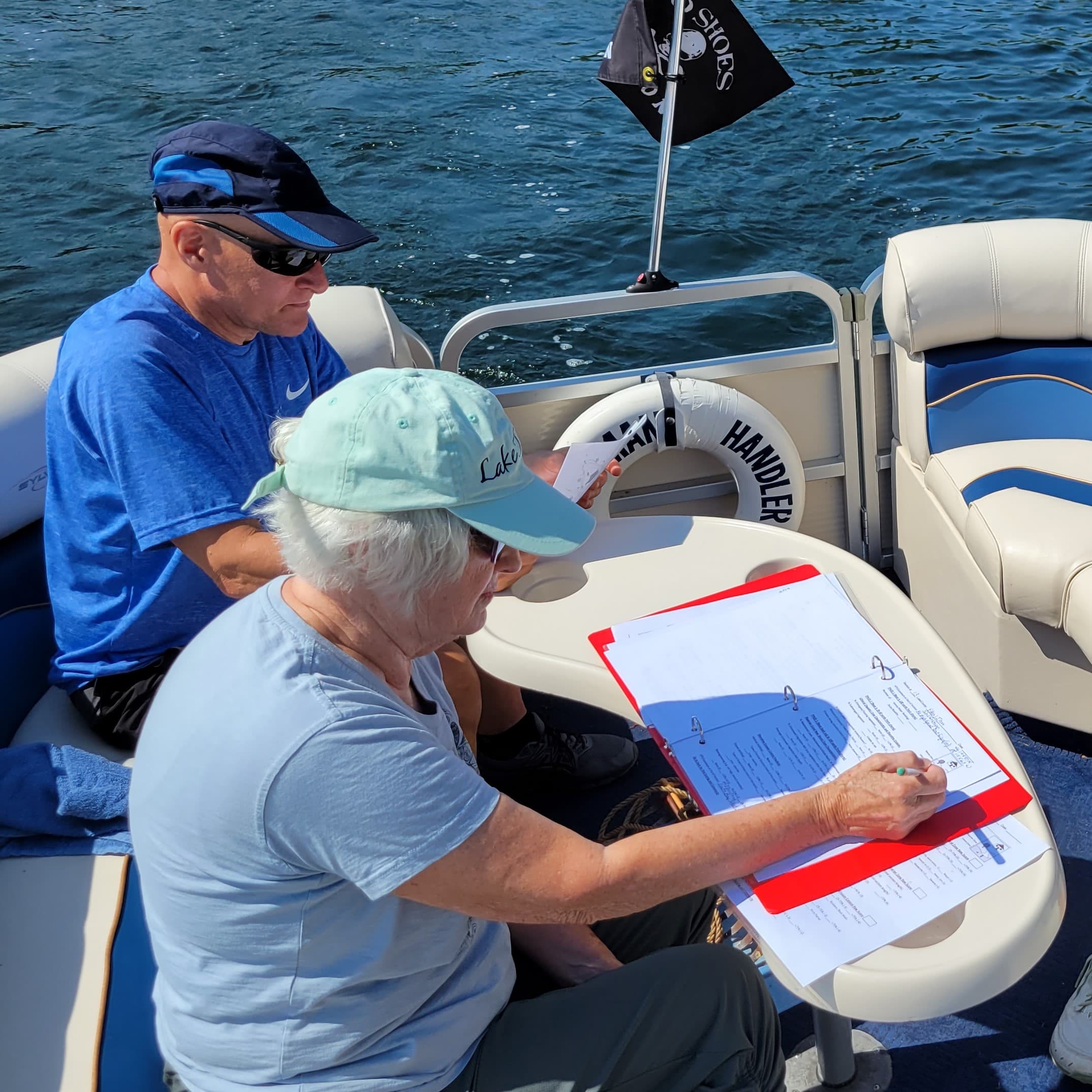 STS vols taking notes